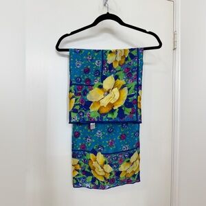 Vintage Oscar de la Renta Silk Scarf Floral Magnolia Blue 35" Square Japan